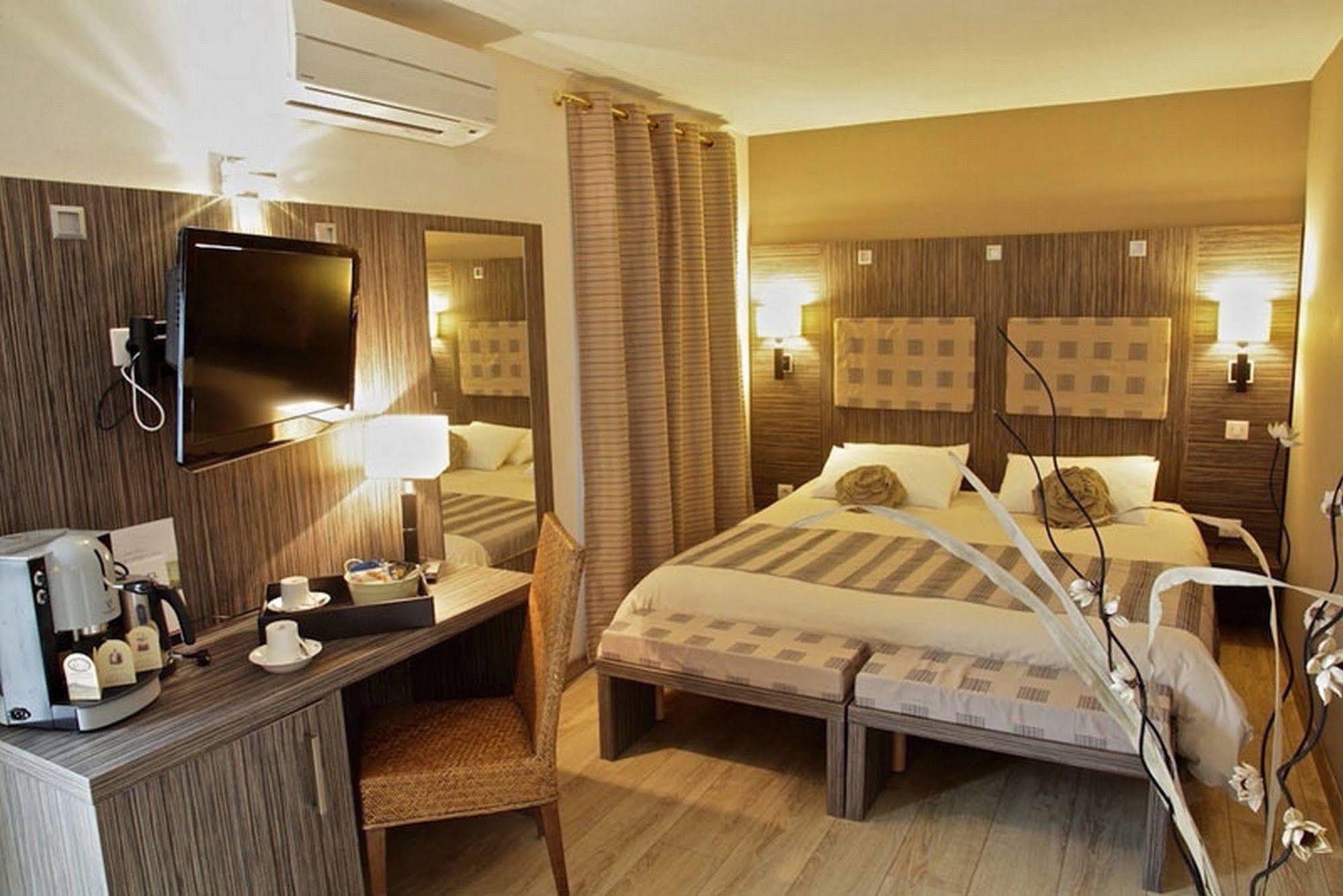Les Olivades Hotel Гап Екстериор снимка