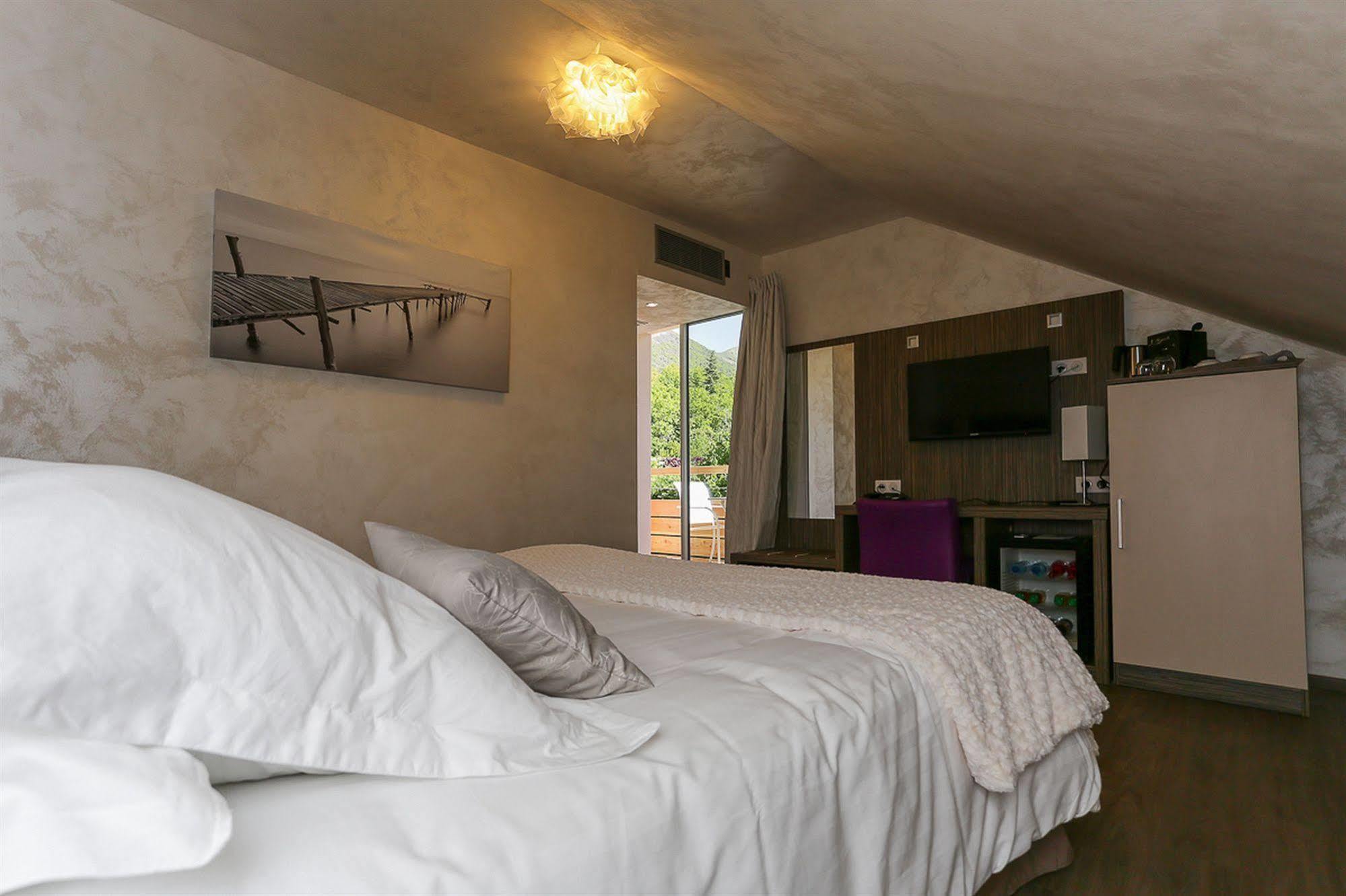 Les Olivades Hotel Гап Екстериор снимка